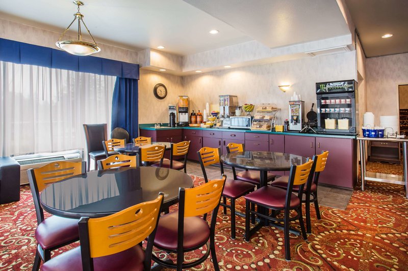 days inn by wyndham seattle aurora