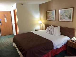 Motel 6 Kewanee, Il,Henry>>Bradford,2 star