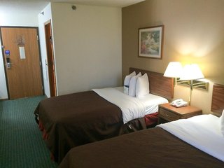 Motel 6 Kewanee, Il,Henry>>Bradford,2 star
