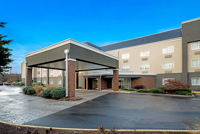 La Quinta Inn & Suites By Wyndham Knoxville Airport