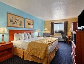 Baymont By Wyndham Warrenton,In Warrenton,3 star