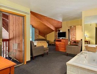 Baymont By Wyndham Warrenton,In Warrenton,3 star
