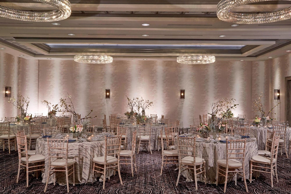 rochester airport marriott