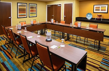 fairfield inn and suites by marriott rochester west greece