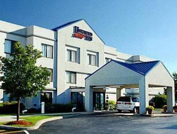 fairfield inn marriott rochester airport