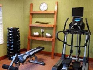 fairfield inn marriott rochester airport