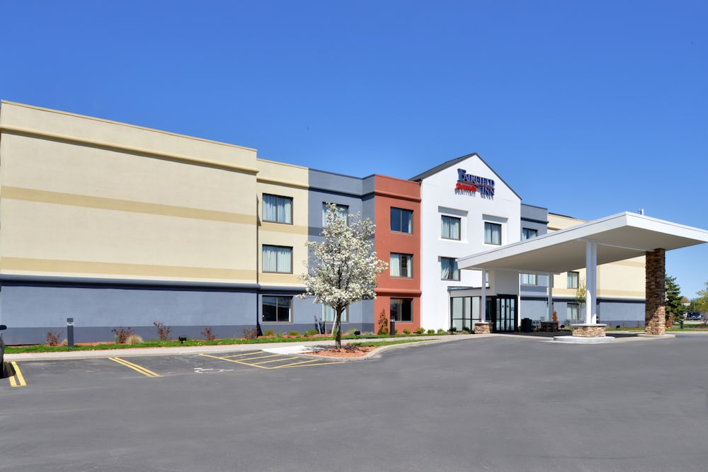 fairfield inn marriott rochester airport