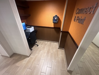fairfield inn marriott rochester airport