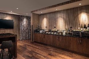 The Westin Cleveland Downtown,Burke Lakefront Airport>>Brunswick,4 star