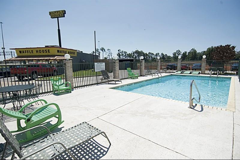 regency inn and suites biloxi