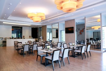 louis tavern hotel don muang