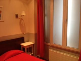 merryl hotel