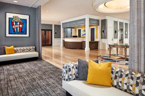 the bristol hotel san diego
