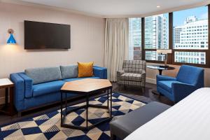the bristol hotel san diego