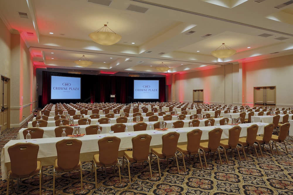crowne plaza san diego mission valley by ihg