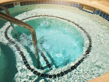 embassy suites by hilton san diego la jolla