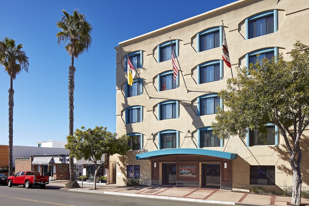 empress hotel of la jolla