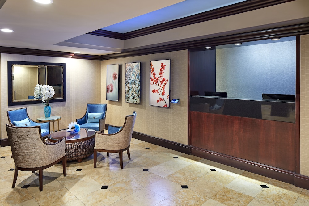 empress hotel of la jolla