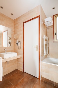 atala hotel champs elysees sonder