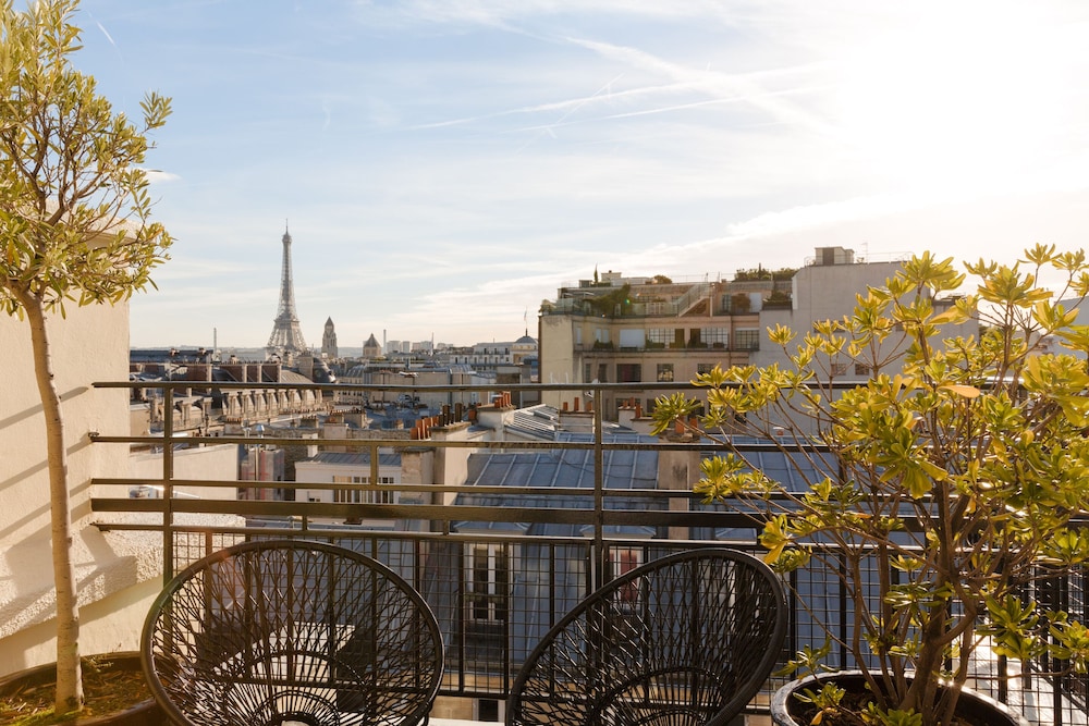 atala hotel champs elysees sonder