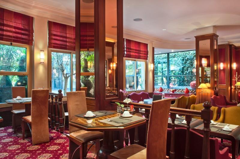 hotel atala champs elysees