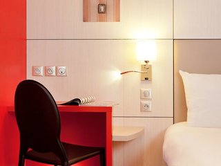 Hotel Flanelles,Paris>>Gare Du Nord,4 star
