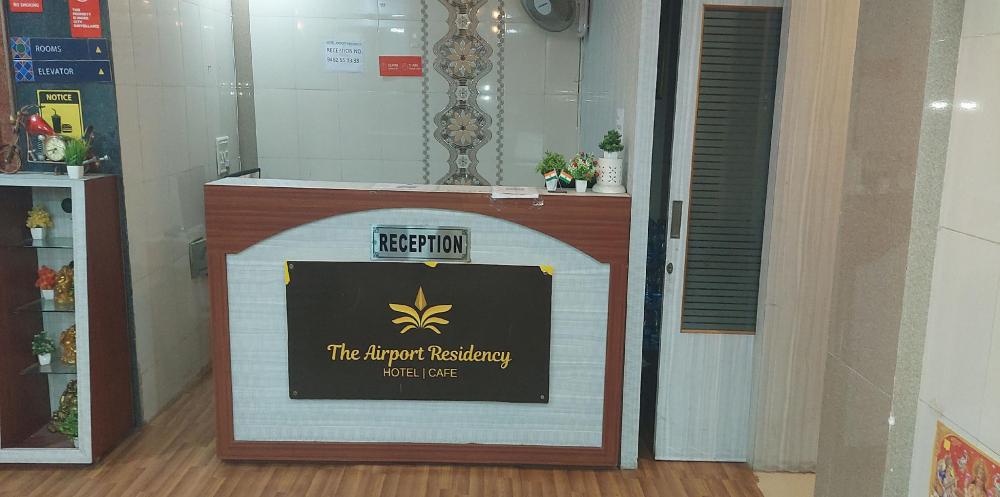 the airport residency