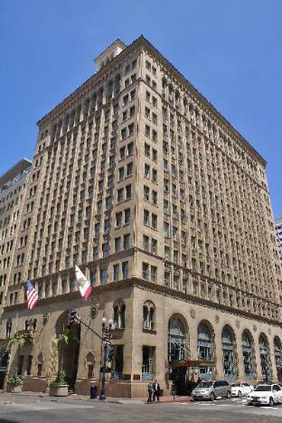 Courtyard By Marriott San Diego Downtown,530 Broadway,4 star