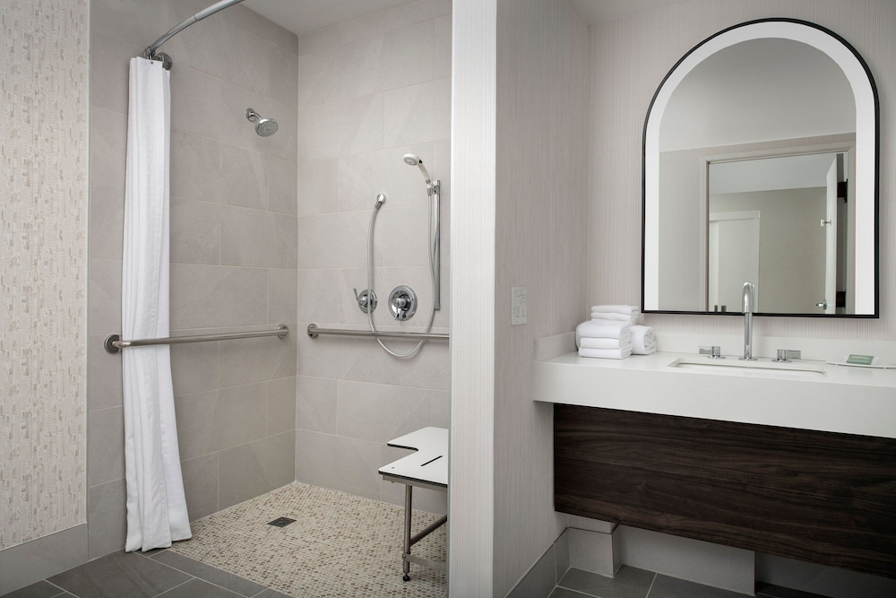courtyard by marriott san diego downtown