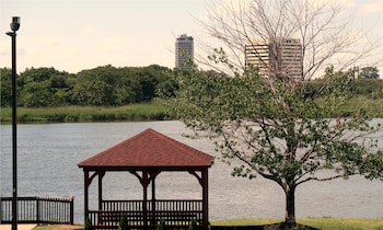 red roof inn plus secaucus meadowlands nyc
