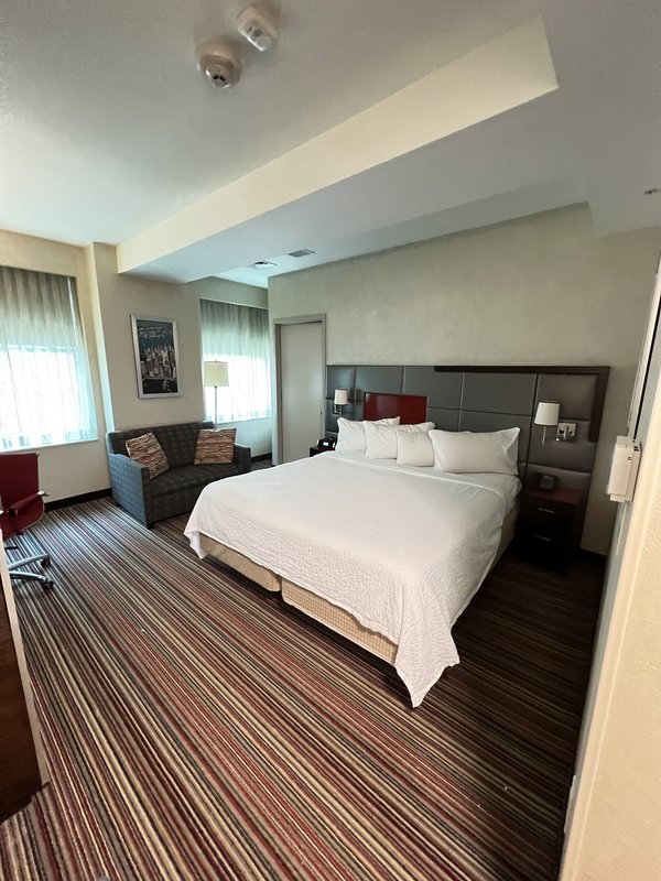 the herald hotel powered by luxurban