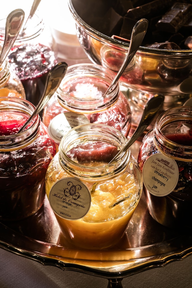 hotel de orangerie by cw hotel collection