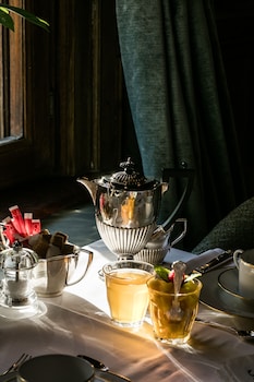 hotel de orangerie by cw hotel collection