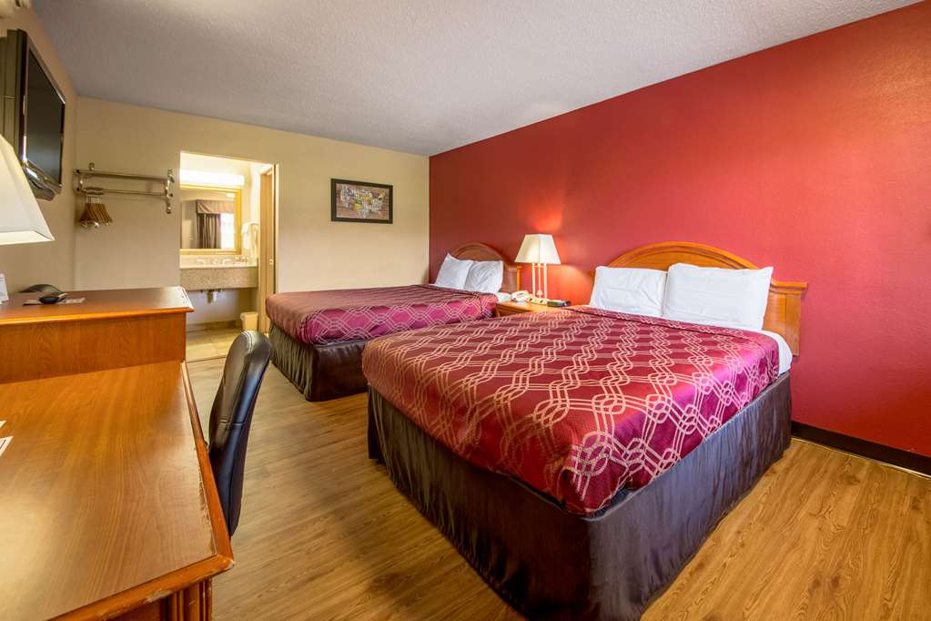 econo lodge mt laurel