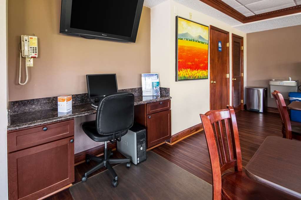 econo lodge mt laurel