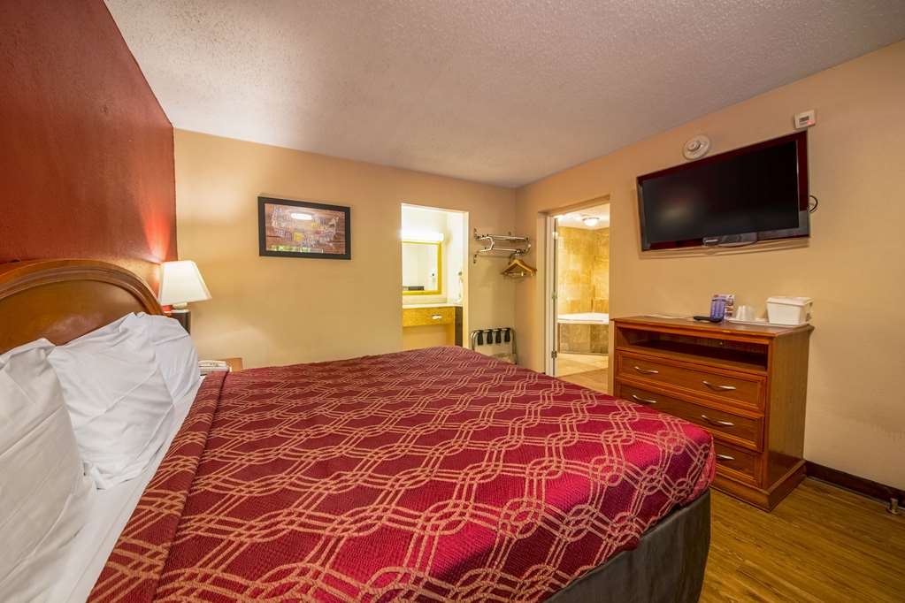 econo lodge mt laurel