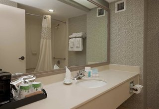 Hampton Inn Philadelphia King Of Prussia (Valley Forge),King Of Prussia>>Bridgeport,3 star