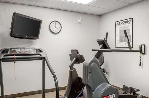sleep inn and suites bensalem