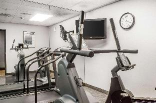 sleep inn and suites bensalem