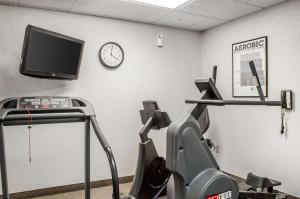sleep inn and suites bensalem
