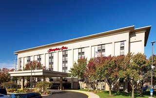 Hampton Inn Philadelphia-International Airport,Philadelphia International Airport>>New Philadelphia,3 star