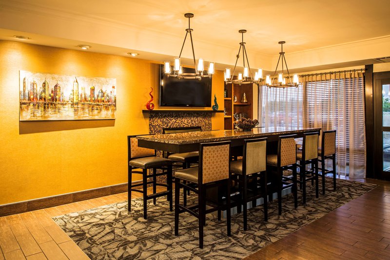 hampton inn philadelphia international airport