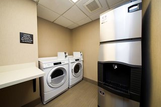 hampton inn philadelphia international airport