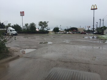 texas inn and suites city center at university dr