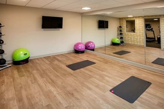 days inn and suites by wyndham duluth by the mall