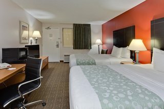 La Quinta Inn By Wyndham Tampa Near Busch Gardens,Florida>>Tampa,3 star