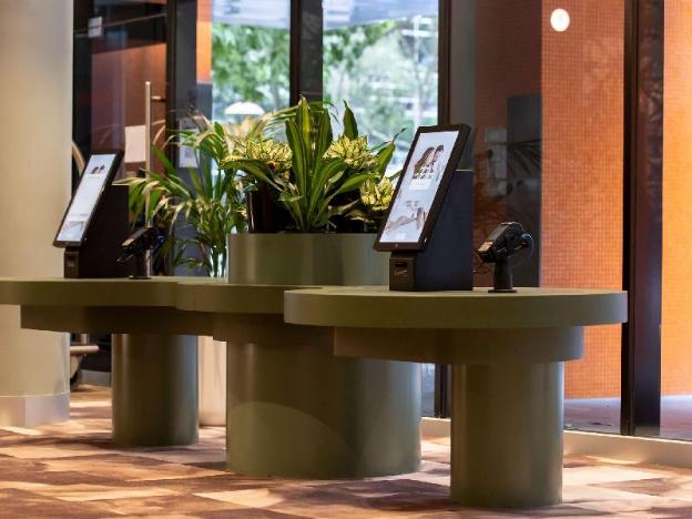 mercure melbourne southbank