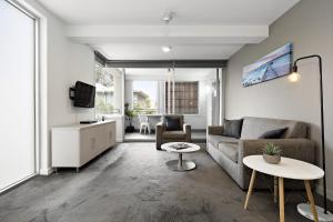 Cosmopolitan Hotel And Apartments,Melbourne>>Elwood,4 star