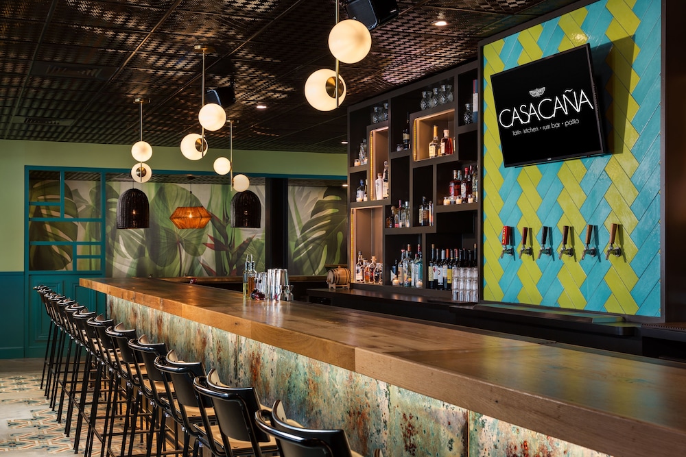 studio allston hotel