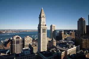 marriott vacation club pulse at custom house boston